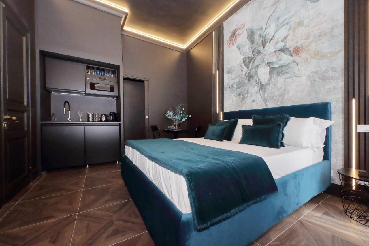 Ych-Butterfly Flat Close Trevi Fountain Rome Luaran gambar